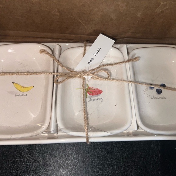 Rae Dunn Other - Rae Dunn White Ceramic Fruit Illustration Dish Set